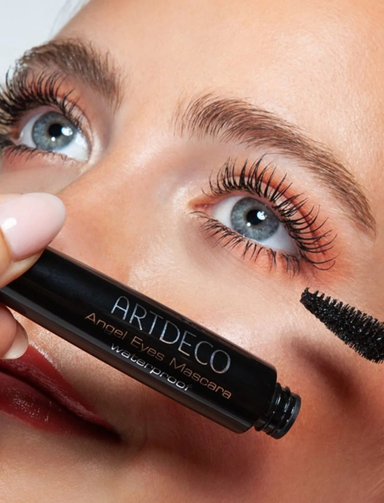 Artdeco All In One Mascara Waterproof - 71 Black - Image 14