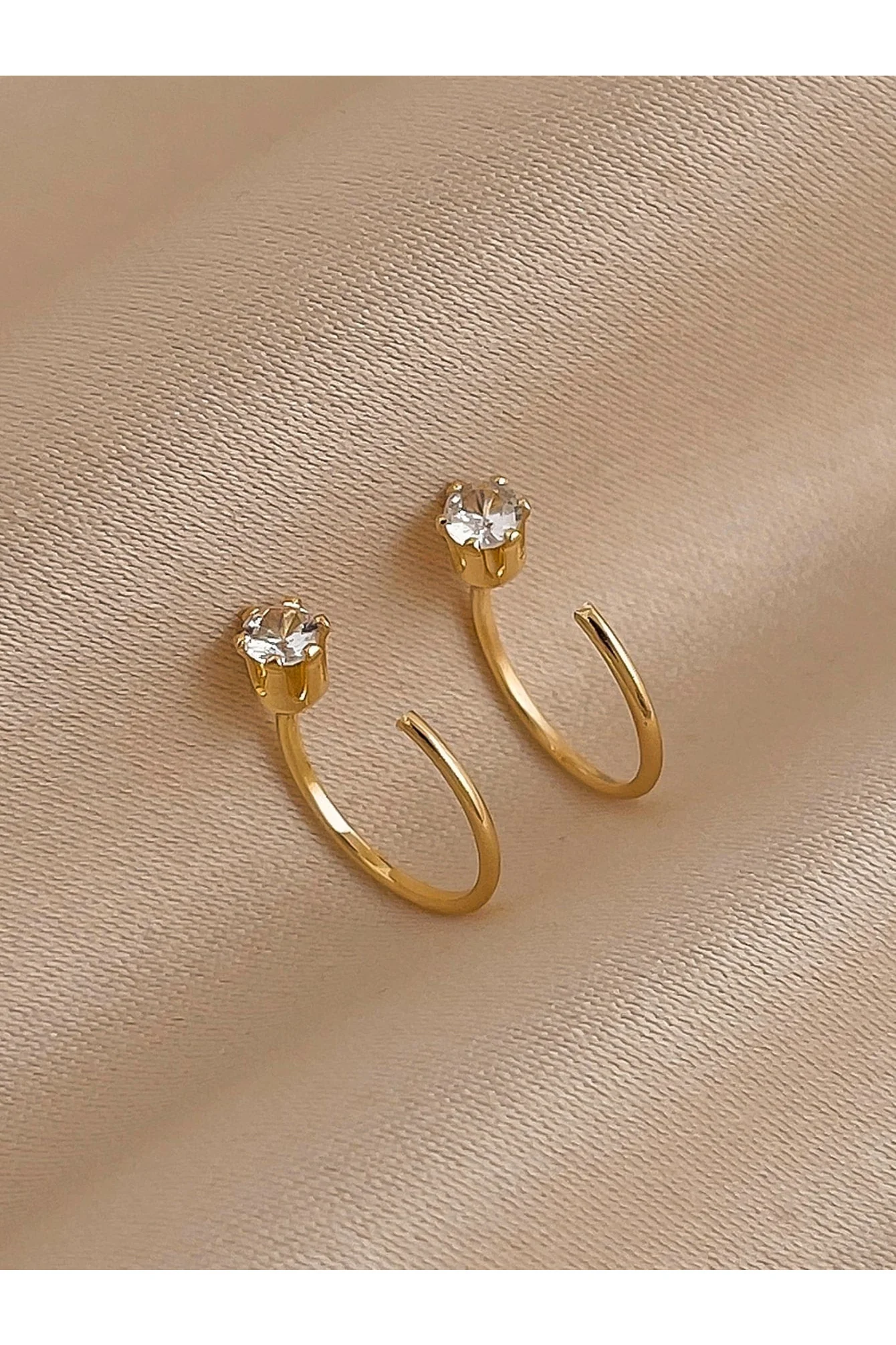 Shein Rhinestone Decor Stud Earrings - Image 4