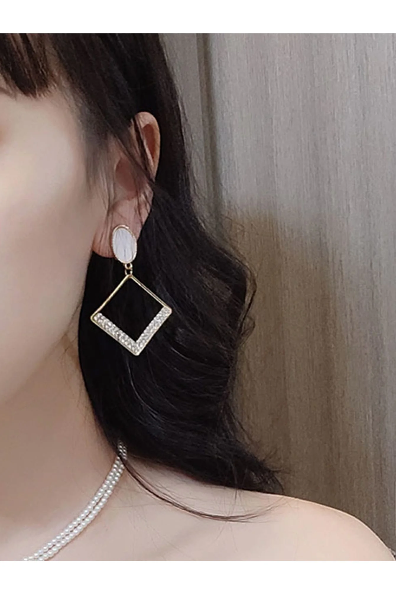 Shein Hollow Out Geo Drop Earrings - Image 4