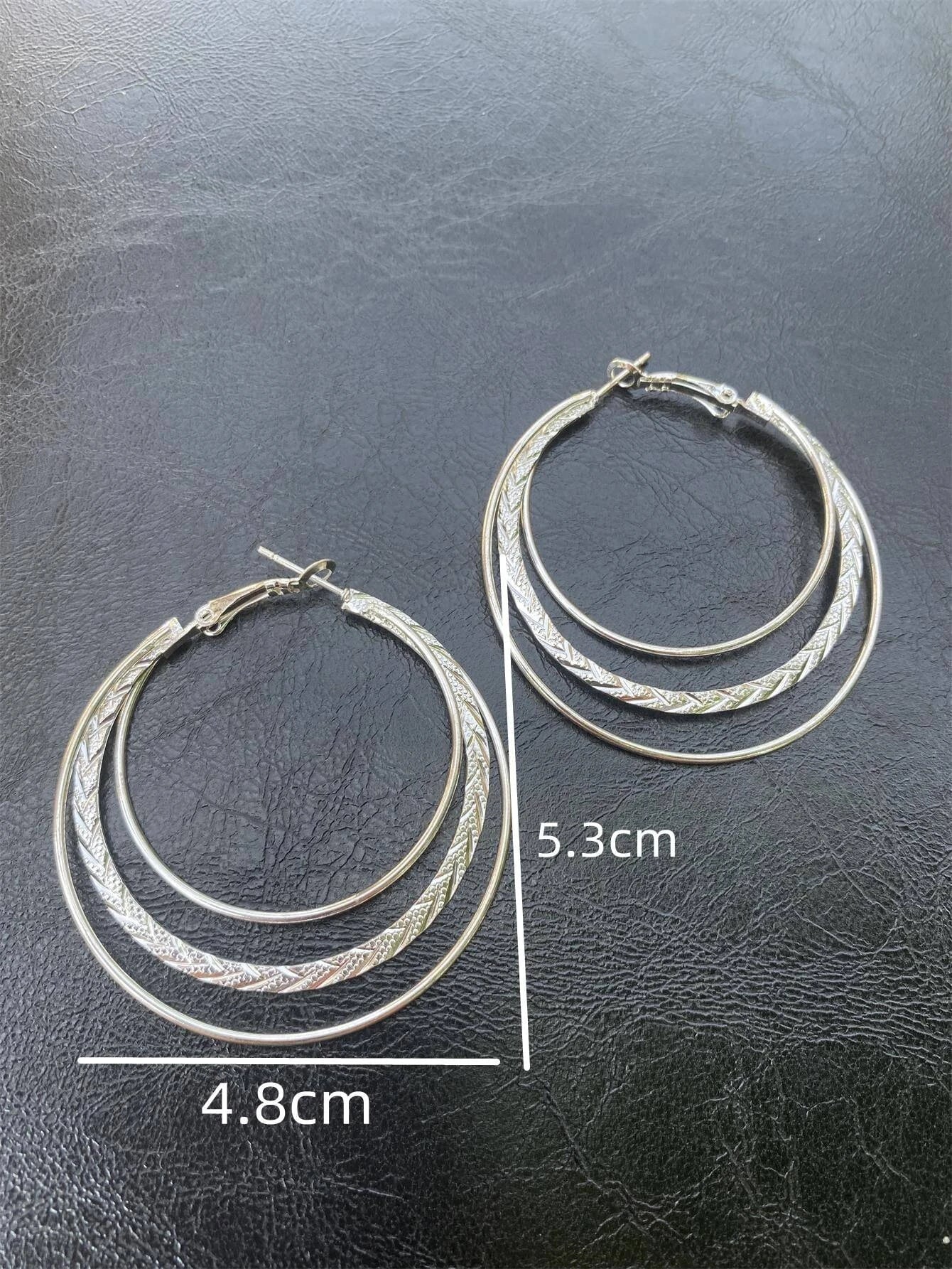 Shein Textured Layered Hoop Earrings - Image 3